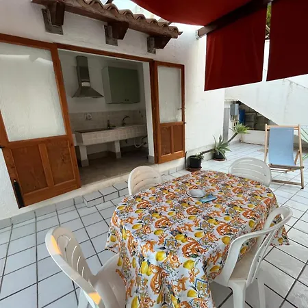 度假居 Il Giardino Della Falena *